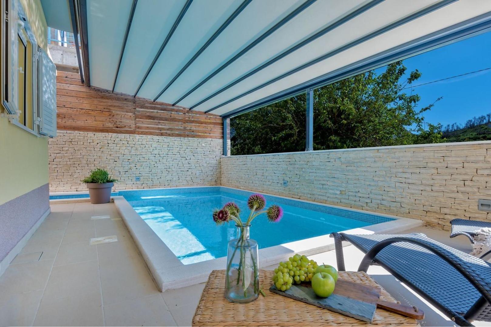 Luxury Villa Lelu With Heated Saltwater Pool, Parking, High Speed Internet, Bbq, Žrnovnica Zewnętrze zdjęcie